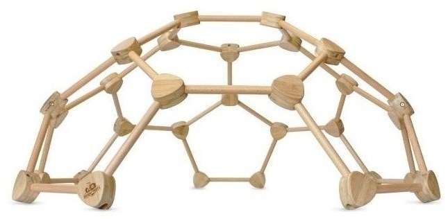 Geometric wooden climbing dome for children, composed of interconnected wooden poles and round connectors.